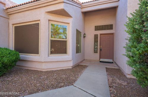 1091 Avenida Los Reyes, Tucson, AZ 85748-6827