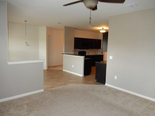 1105 Hawkeye Point Rd, Georgetown TX  78626-7071 exterior
