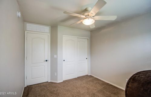 4057 Summer Ct, Gilbert AZ  85297-6602 exterior