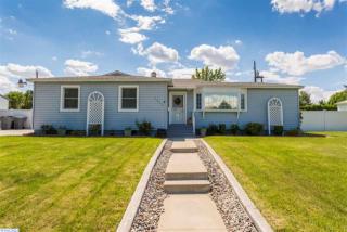 1605 Jadwin Ave, Richland, WA 99354-2581