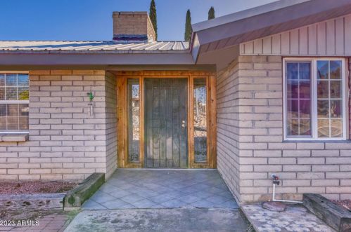 2136 Carmelita Dr, Sierra Vista, AZ 85635-2136