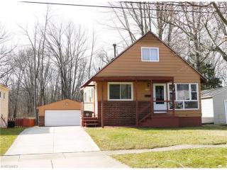 1066 Hancock Ave, Akron, OH 44314-1030