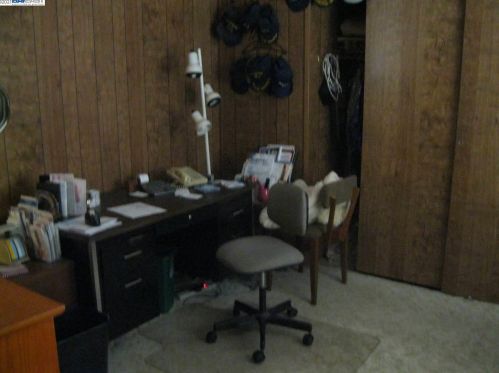 29425 New Hampshire Way, Hayward CA  94544-6459 exterior