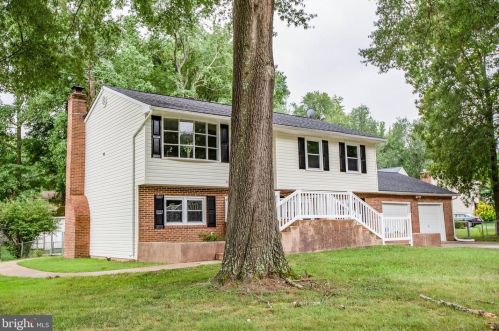 33 Ocala Ln, Fredericksburg, VA 22408-2525