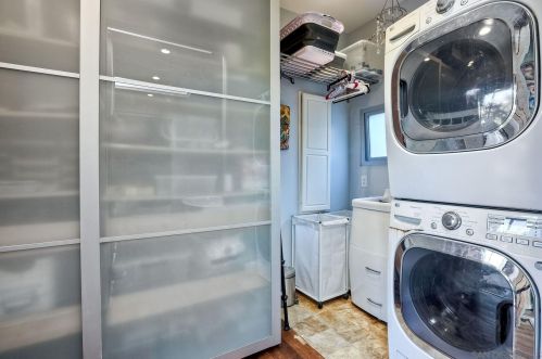 1570 Guy St, San Diego CA  92103-4757 exterior