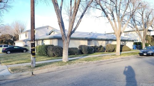 44702 Fig Ave, Lancaster, CA 93534-3115