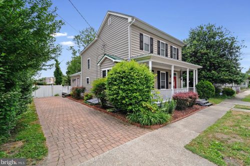 27 Main St, Camden-Wy, DE 19934-1227