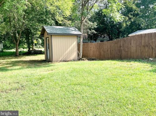 1 Old Barn Rd, Richmond National Battlefiel VA  22835-9008 exterior