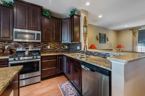 66 Kyle Dr, Tinton Falls NJ  07712-7536 exterior