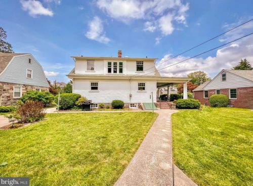 718 Columbia Ave, Lansdale PA 19446-3311 exterior