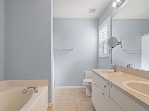 8425 102 Ct, Vero Beach FL  32967-3282 exterior