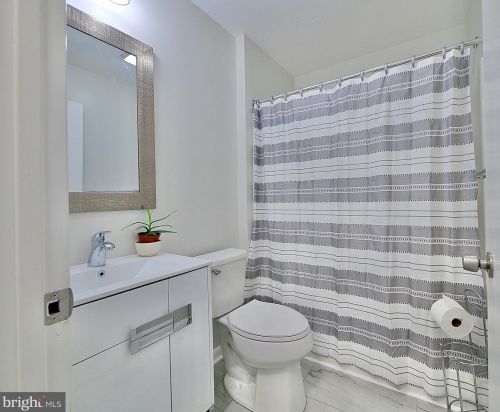 1694 Bethel Rd, Boothwyn PA  19060-2049 exterior