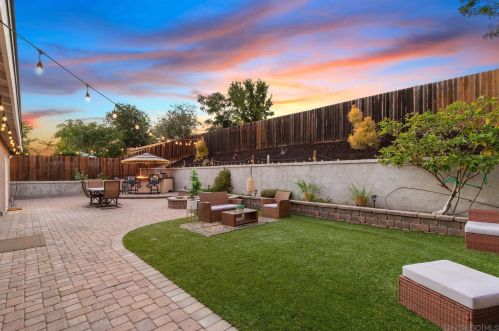 4086 Lonnie St, Oceanside, CA 92056-4231