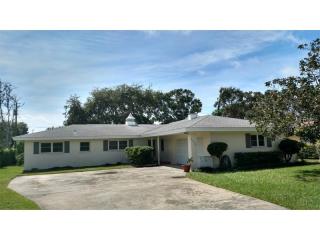 2850 Los Gatos Dr, Largo FL  33770-1705 exterior