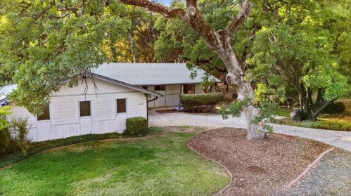 14432 Lodgepole Dr, Lake Wildwood CA  95946-9575 exterior