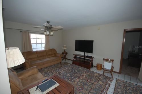 536 White River Dr, Orlando FL  32828-8938 exterior
