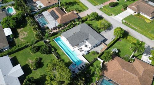 160 Coral Vine Dr, Naples, FL 34110-5718