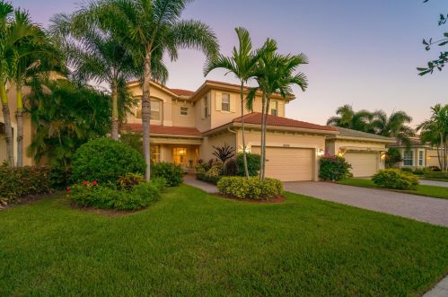 12304 Aviles Cir, West Palm Beach, FL 33418-8990