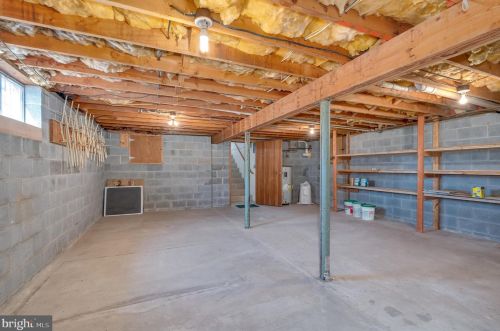 616 Seminary St, Charles Town WV  25414-1447 exterior