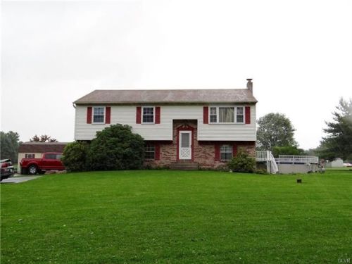3846 Best Station Rd, Slatington, PA 18080-3830