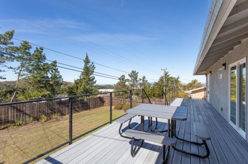 155 Lk Dr, San Bruno CA  94066-2514 exterior