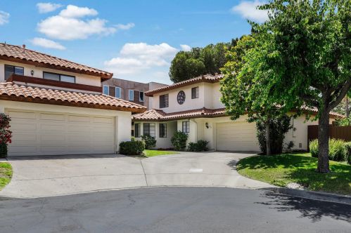 5521 Lesa Rd, La Mesa, CA 91942-1704