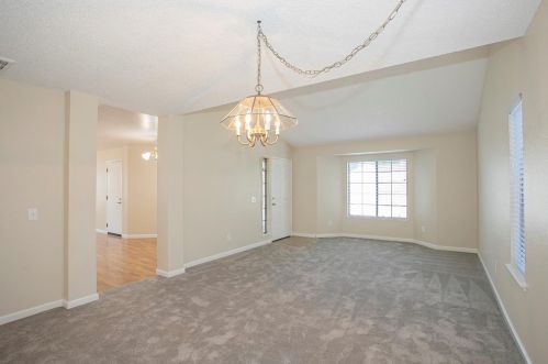 603 Crystal Springs Dr, Woodland CA  95776-5772 exterior