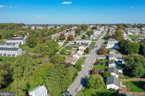 343 High St, Red Lion PA 17356-9255 exterior