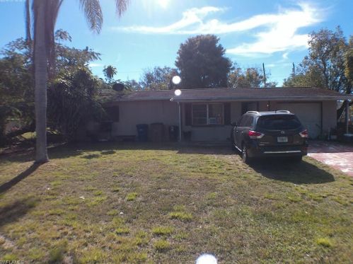 504 Coolidge Ave, Lehigh Acres, FL 33936-6102