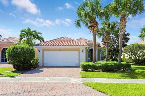 10826 Candlewood Rd, Fort Pierce, FL 34987-2140