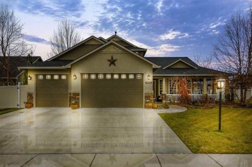 4225 Portage Ave, Meridian ID  83646-5363 exterior