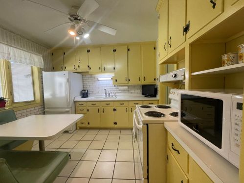 1320 Main St, La Crosse, WI 54601-4224