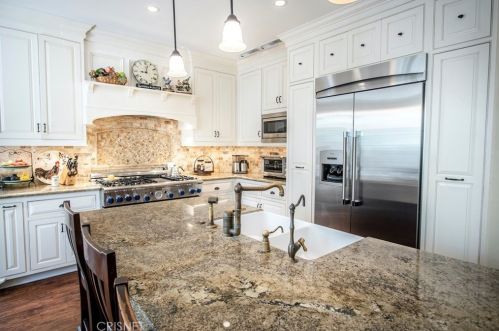 23372 Camford Pl, Santa Clarita, CA 91354-2146