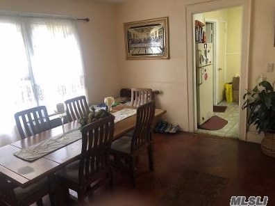 108-04 220th St, Jamaica, NY 11429-2506