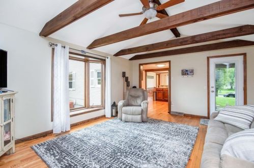 55 Harwich Rd, Springfield MA  01106-1207 exterior