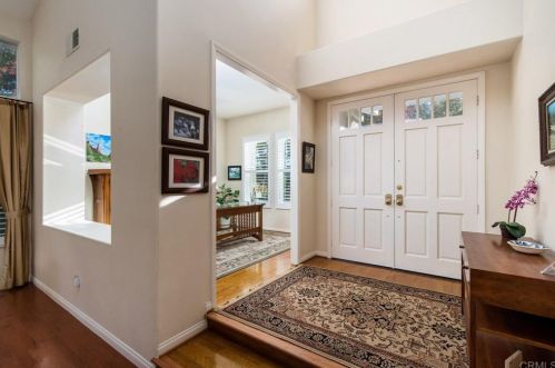 4998 Sandshore Ct, San Diego, CA 92130-2745