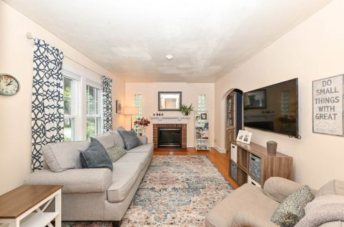 7938 Clarke St, Milwaukee WI 53206-3149 exterior