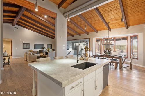 8701 Camino Vivaz, Scottsdale, AZ 85255-3545