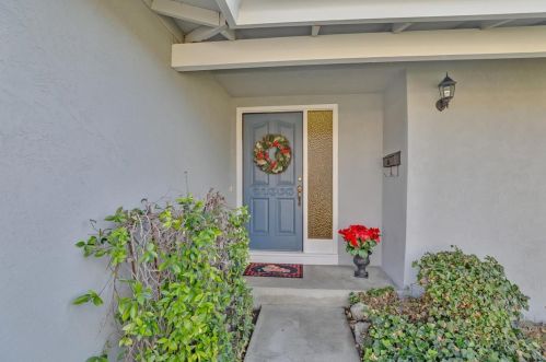 482 Suisse Dr, San Jose, CA 95123-4854