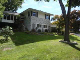 124 Sherman Ave, White Plains NY  10607-2415 exterior