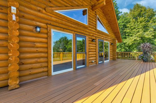 2717 Beaumont Ave, Waterford WI  53185-4933 exterior