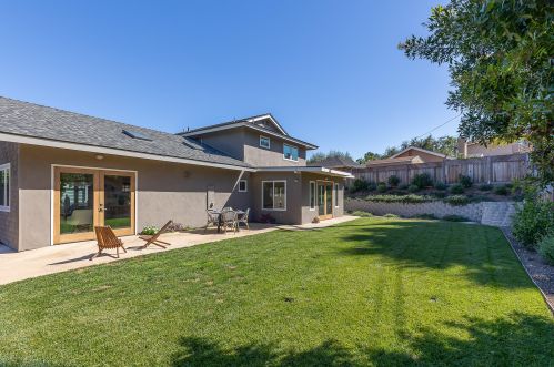 718 Calabria Dr, Santa Barbara CA  93105-4506 exterior