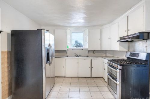 101 Federal St, United States Coast Guard Ac CT  06320-6210 exterior