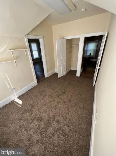 215 Central Ave, Cheltenham PA  19012-2219 exterior