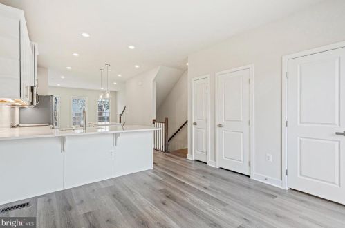1343 Aspen St, Washington, DC 20012