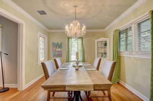 219 33rd St, West Palm Beach FL  33407-4907 exterior