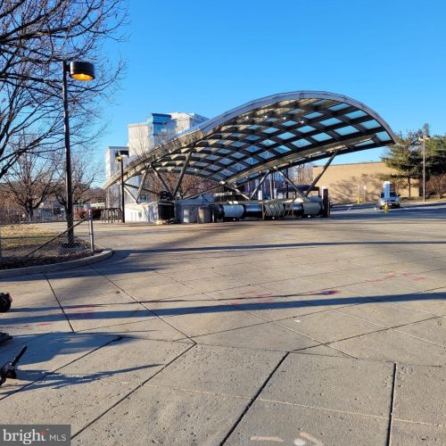 4908 A St, Washington DC  20003-1521 exterior