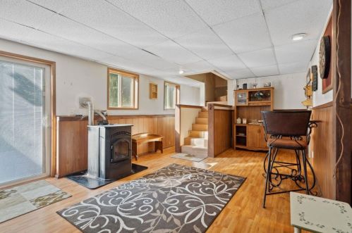 24 Bennett Way, Newmarket NH 03857-2341 exterior