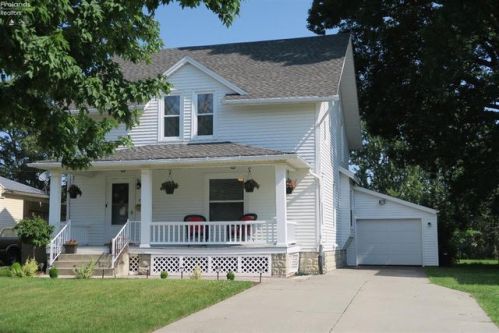 314 Belle Ave, Bellevue, OH 44811-1851
