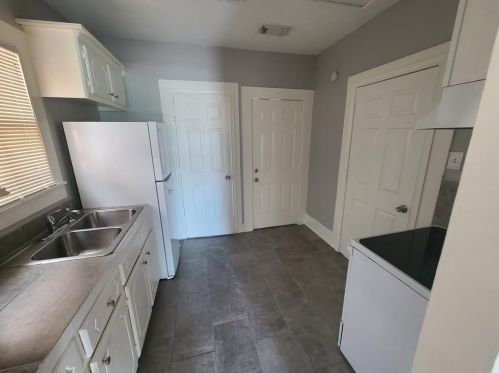 1204 26th St, Galveston TX  77550-4546 exterior